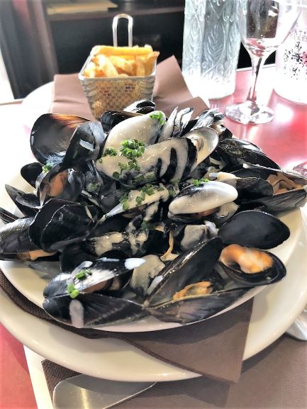 Mussels and homemade French Fries