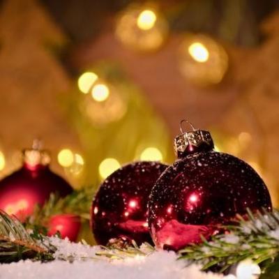 French restaurant Christmas